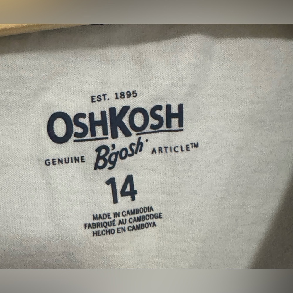 OshKosh B'gosh: Boys Graphic Long Sleeve Top with Sequin- Size 14 - Picture 4 of 5